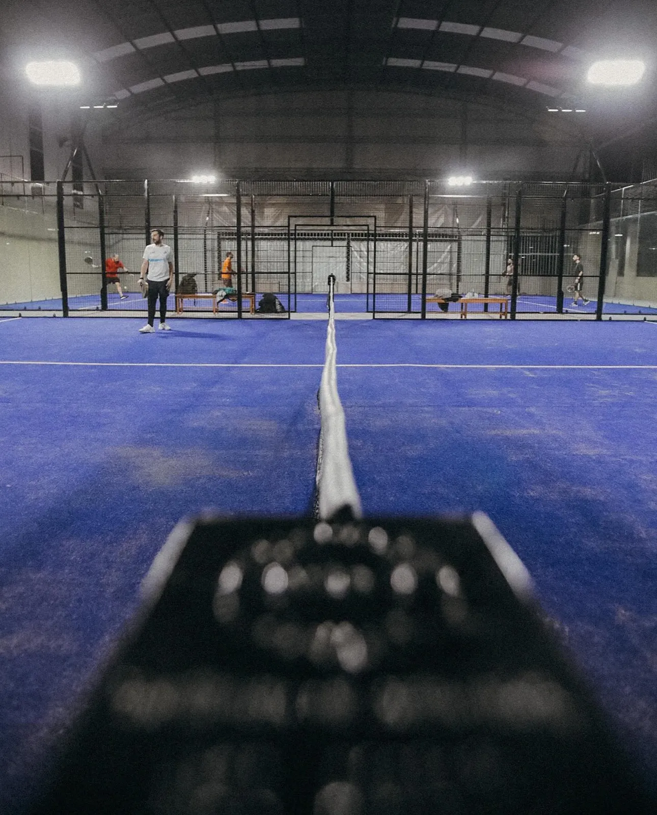 Cancha del club vista desde la red